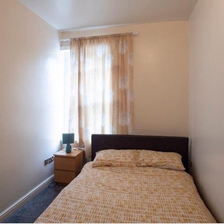 Brooklyn Place Apartment ลีดส์ ภายนอก รูปภาพ